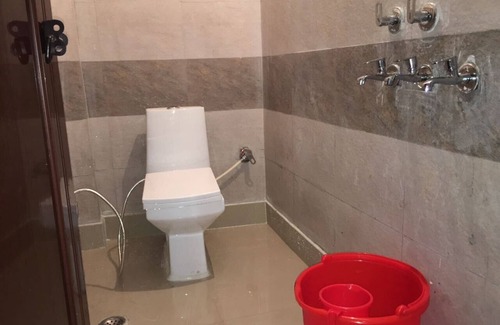 Janakpuri Apartment | A Perfect Place For A Comfortable And Memorable Stay