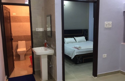 Janakpuri Apartment | A Perfect Place For A Comfortable And Memorable Stay