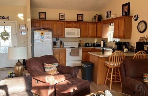 Gatlinburg - Pigeon Forge Cabin | A piece of Heaven on Earth with all the comforts of home!