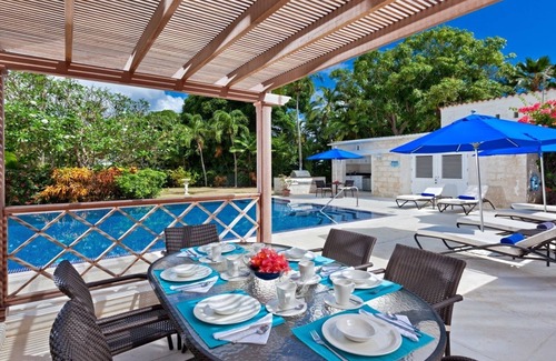 Gibbs Bay Villa | A Private Villa With A Pool - Just A Short Walk To A Stunning Beach