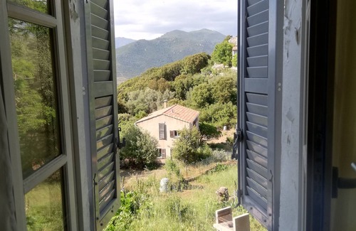 Granace House | A Proximité de la mer et de la Montagne