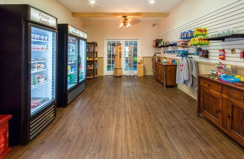 Clarkesville Apartment | A Quiet & Comfortable Stay by Blue Ridge Mountains