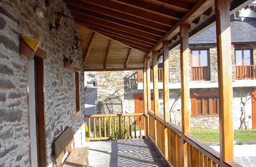 A Pobra do Brollon House | A Salanova