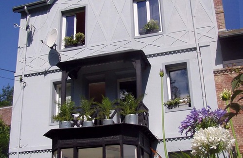Hautot-sur-Mer Apartment | A sea view gîte, near the beach, in Pourville sur mer, 2 to 6 people