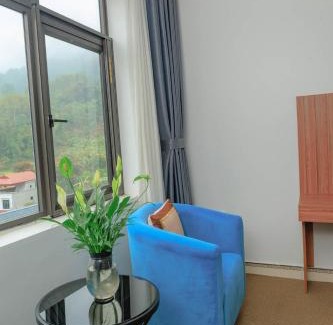 Nam Mau Hotel | A Sim ba be lake hotel