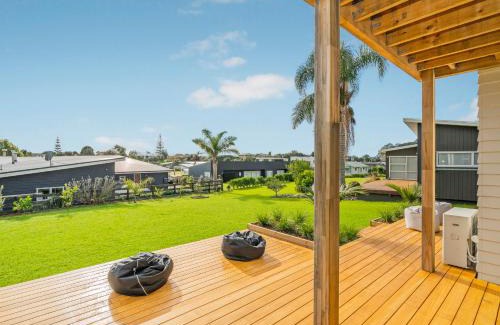 Whangapoua House | A Slice of Summer - Whangapoua Holiday Home