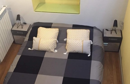 Cremona Apartment | A small and modern wedding favor in the historic center of the city