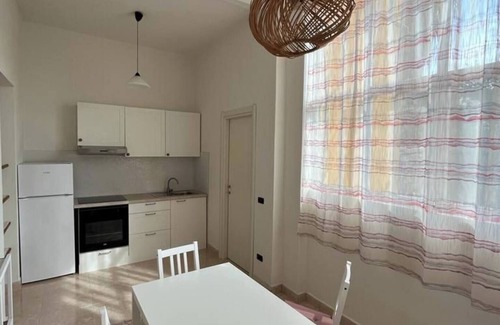 Locri Apartment | A stone's throw from the sea II - lovely three-room apartment in Locri