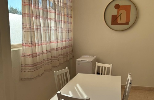 Locri Apartment | A stone's throw from the sea II - lovely three-room apartment in Locri