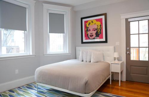 Griggs Park Apartment | A Stylish Stay w/a Queen Bed, Heated Floors. #23