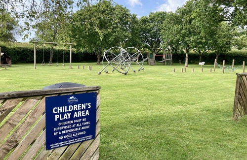 Cross Inn House | A true home from home, stylish modern 12 ft wide caravan near beautiful New Quay