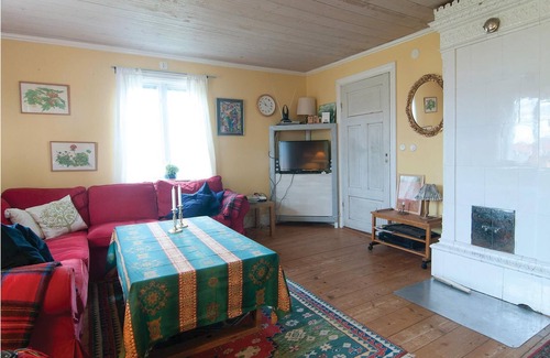 Tofta House | A very cozy cottage on large property in a village.