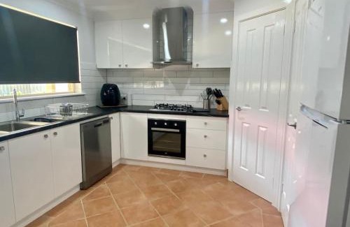 West Beach House | A Wave from It All Esperance