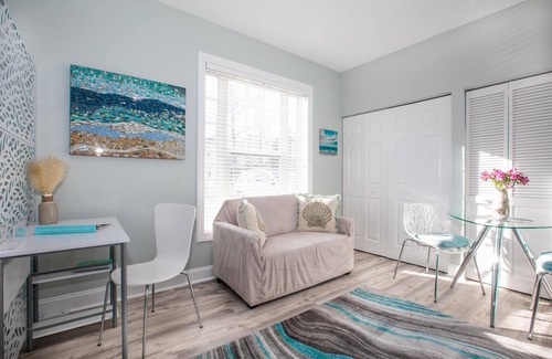 Carolina Forest Apartment | A Wave From It All - Studio 10 Min to Ocean