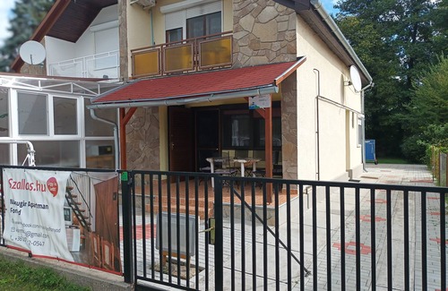 Fonyod House | A Whole Holiday House With a Garden in Fonyód for 2-10 Persons