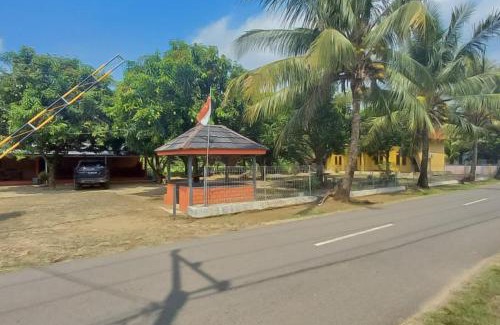 Ciwaru Hotel | AA BUNGSU Syariah Balekambang Ciletuh Sukabumi RedPartner