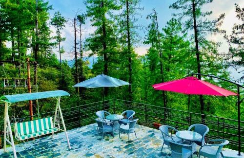 Mashobra Hotel | Aachman Nature Valley Resort Mashobra BY NAINA STAYCATION- Private Parking - Balcony and valley view Rooms