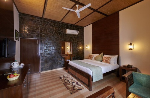 Ramnagar Resort | Aacorn Hideaway Resort & Spa