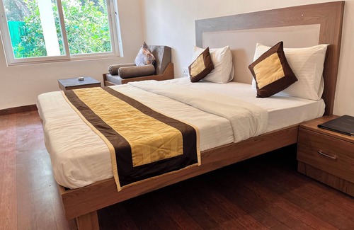 Gurugram Resort | Aapno Ghar Resort