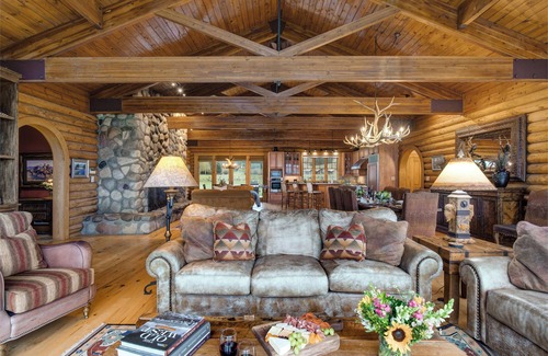Jackson Hole House | Abode at Grand Teton Vista | Adjacent to Elk Refuge, Private Hot Tub, 15 minutes from downtown Jackson Hole