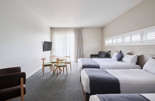 Gungahlin Hotel | Abode Gungahlin