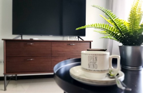 Paco Condo | Abode @The Radiance Manila Bay. nMake your stay feel like home.