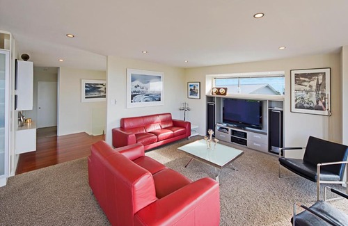 Stepneyville House | Above The Cut