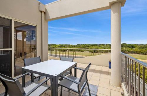Torquay House | Absolute Beachfront Retreat on The Esplanade