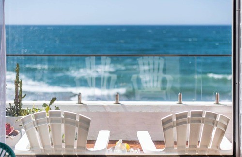 Yamba Apartment | Absolute Oceanfront Yamba - oceanstays