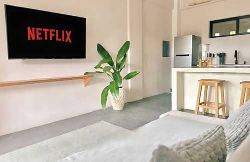 Santa Maria Apartment | AC Bedroom Daily Clean Pool Reliable Wi-Fi