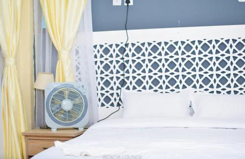 Kenya Hotel | Acacia Lounge &Grill, Hakati