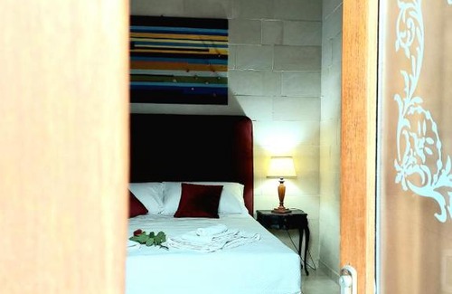 Vernole House | ACAMYA LUXE Suite