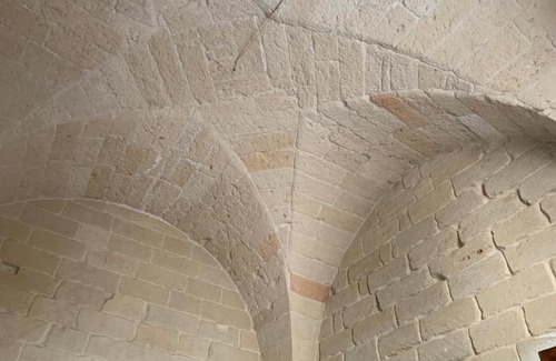 Vernole House | ACAMYA LUXE Suite