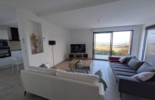 Speloncato House | Accommodation 15 minutes from the beaches - sea view