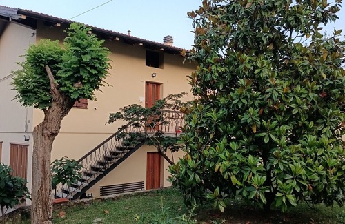 Burzanella House | Accommodation i Querceti, small villa in the Bolognese Apennines