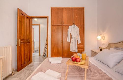 Kotsiana House | Achilleas Deluxe House-Jacuzzi - BBQ