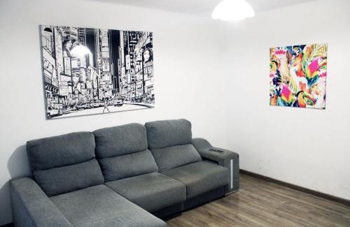Mollet del Valles Apartment | Acogedor Apartamento Muy Cerca de Barcelona