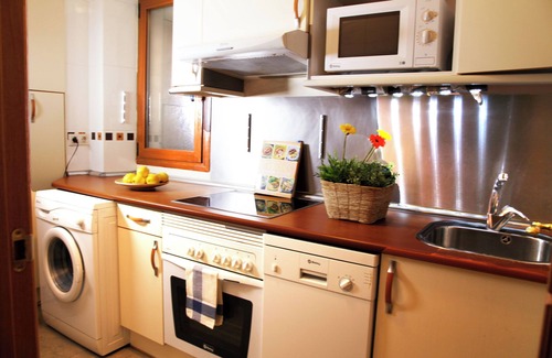 El Viso Apartment | Acogedor, Luminoso y Céntrico 2a