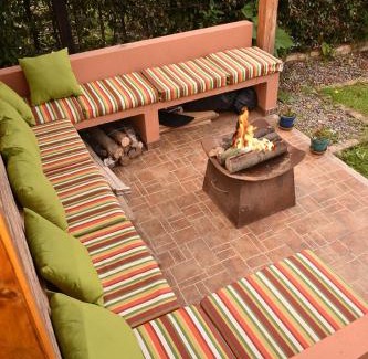 Tabio House | Acogedora Cabaña En Tabio con zonas verdes y BBQ