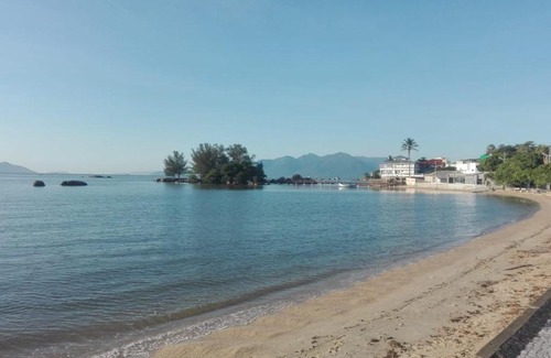 Coqueiros Apartment | Aconchegante Kitnete 1 dormitorio ,100. m do mar Florianopolis