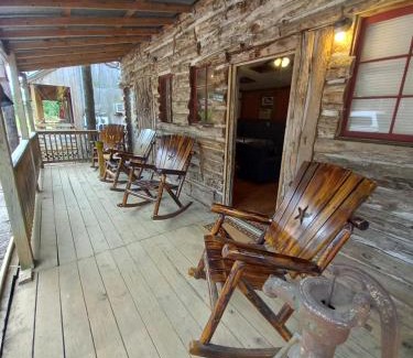 Canton House | Acorn Hideaways Canton Old West Bunkhouse for 9 - Trail's End Corral