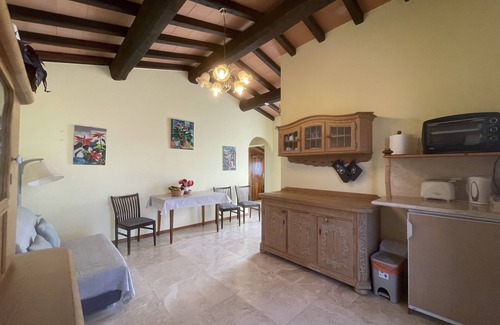 Canino House | Acqua Calda Vulcanica Solis Ortus CasaDaniele