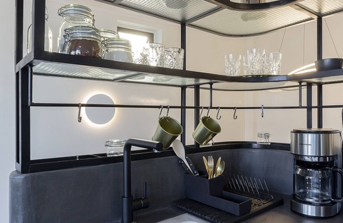 Psirri Apartment | Acropolis View Jacuzzi Apartment