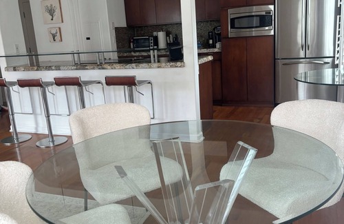 Village of La Jolla Apartment | across from Cove Beach La Jolla