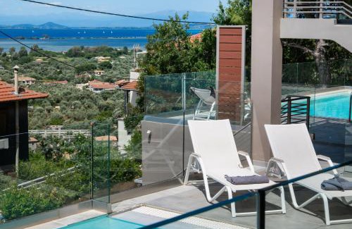 Frinion Apartment | Adam's Suite