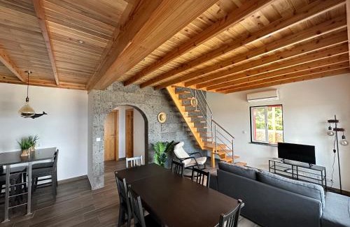 Prainha House | Adega do Cagarro