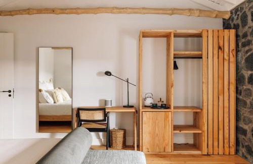 Sao Roque do Pico Villa | Adega do Fogo