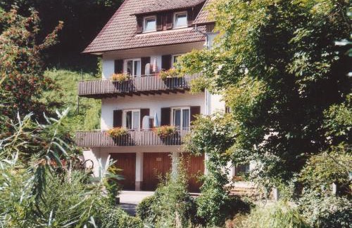 Schoenmuenzach House | Adieu Alltag: Pension Oesterle im Schwarzwald