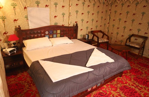 Naini Resort | Adipurushaya Ram Resort Near Arail Ghat