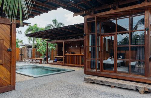 Trang Villa | Adirek Pool Villa